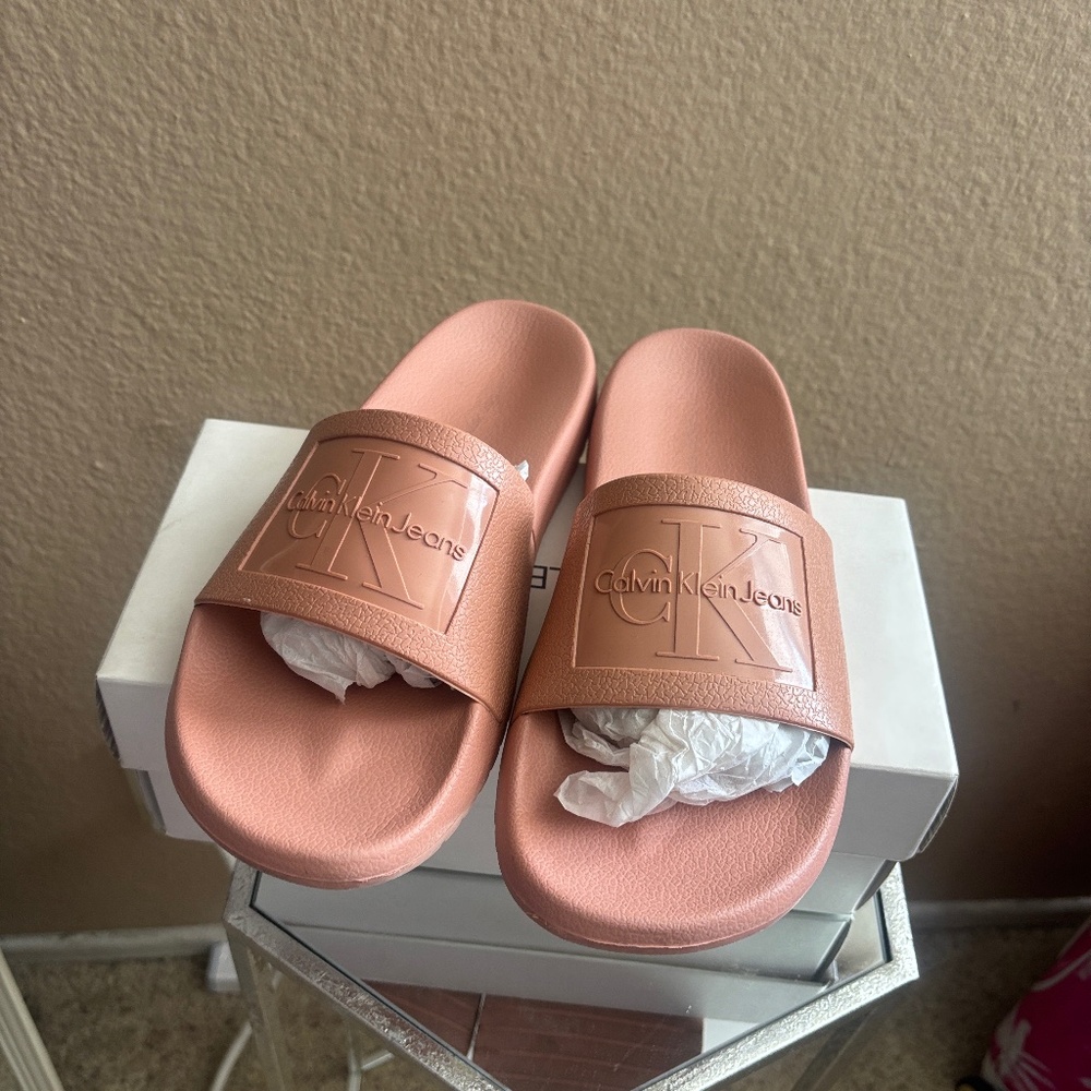 Calvin Klein Jeans Blush Slides